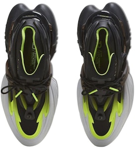 巴爾曼尼龍徽標繫帶低幫運動休閒鞋男款黑色 Lookbook 巴爾曼尼龍徽標繫帶低幫運動休閒鞋男款黑色