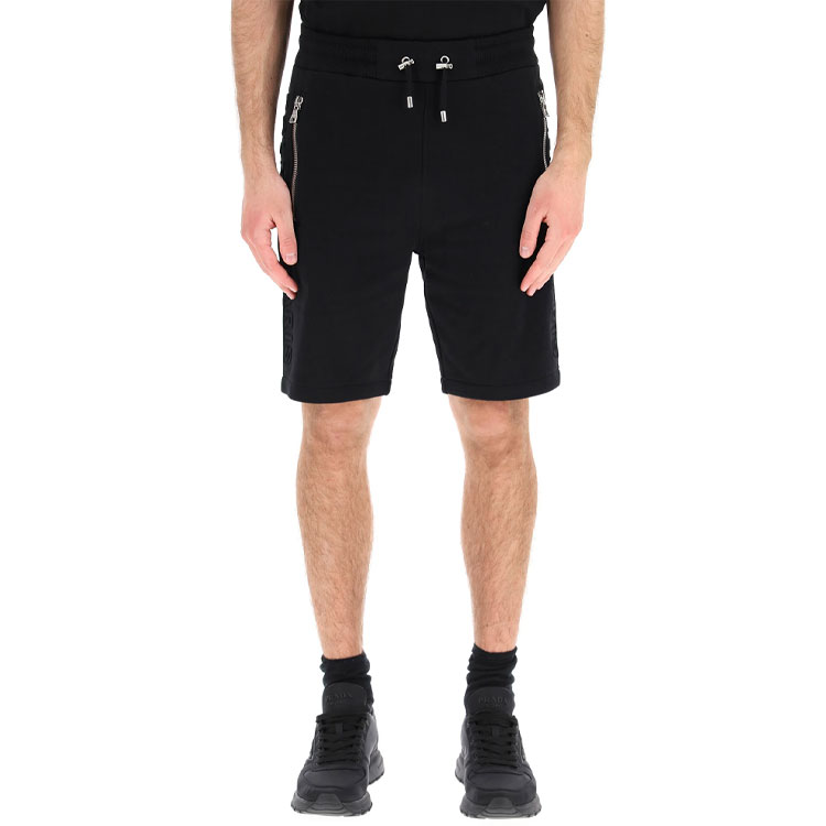 Purchase 발망 SS21 블랙 솔리드 코튼 드로스트링 쇼츠 캐주얼웨어. VH0OA000-B072-0PA