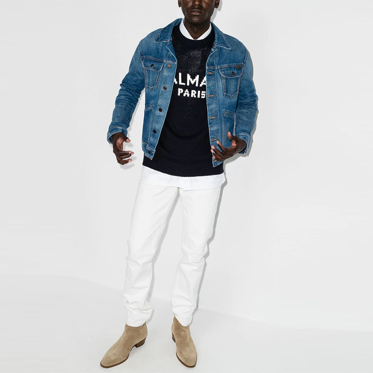 Lookbook 巴尔曼SS21宽松字母图案针织毛衣海军蓝. WH1KD000-K027-SAJ