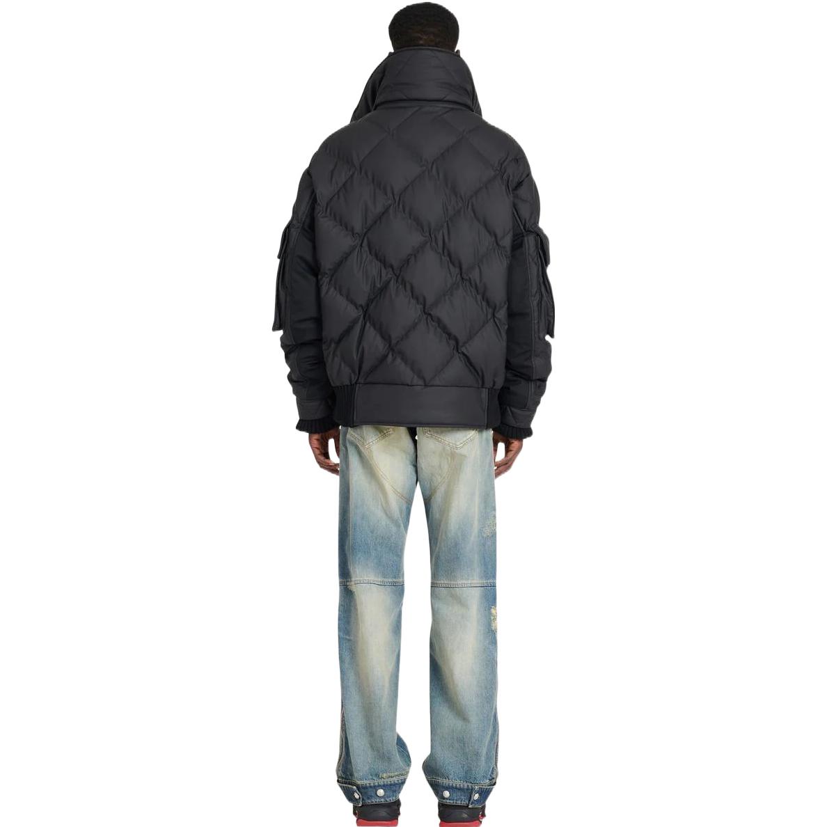 Purchase 발망 SS22 블랙 솔리드 지퍼업 패딩 자켓 YH1TP065XC030PA