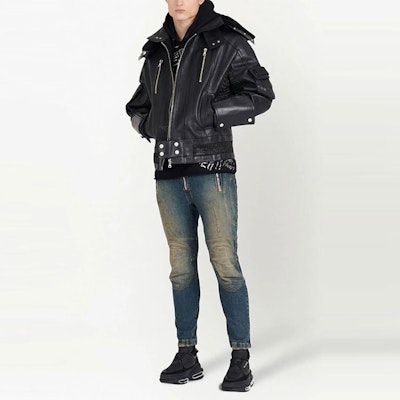 巴尔曼 SS22 蓝色弹力腰带双色紧身牛仔裤 YH1MI013DC396FC Lookbook 巴尔曼 SS22 蓝色弹力腰带双色紧身牛仔裤 YH1MI013DC396FC