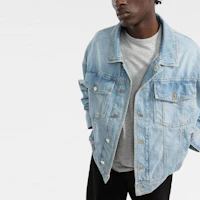 Purchase BALMAIN SS22 Jaket Denim Cuci Single-Breasted Warna Biru. XH1TC145DB53-6FC