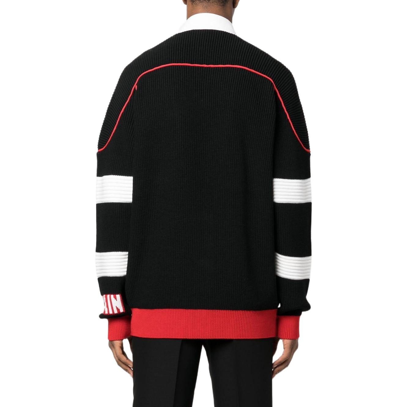 Shop BALMAIN SS22 Sweater Rajut Hitam V-Neck Logo Patch Kontras. YH1KL035KC07EBE
