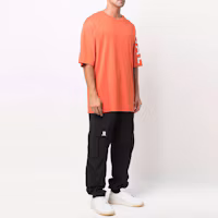 Lookbook BALMAIN SS22 男款橙色寬鬆大Logo印花短袖T恤 XH1EH015BB15-KBA