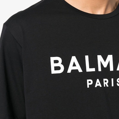 BALMAIN SS23 Baju-T Hitam Cetakan Huruf Lengan Pendek Crewneck. AH1EG000BB73-EAB Details for BALMAIN SS23 Baju-T Hitam Cetakan Huruf Lengan Pendek Crewneck. AH1EG000BB73-EAB