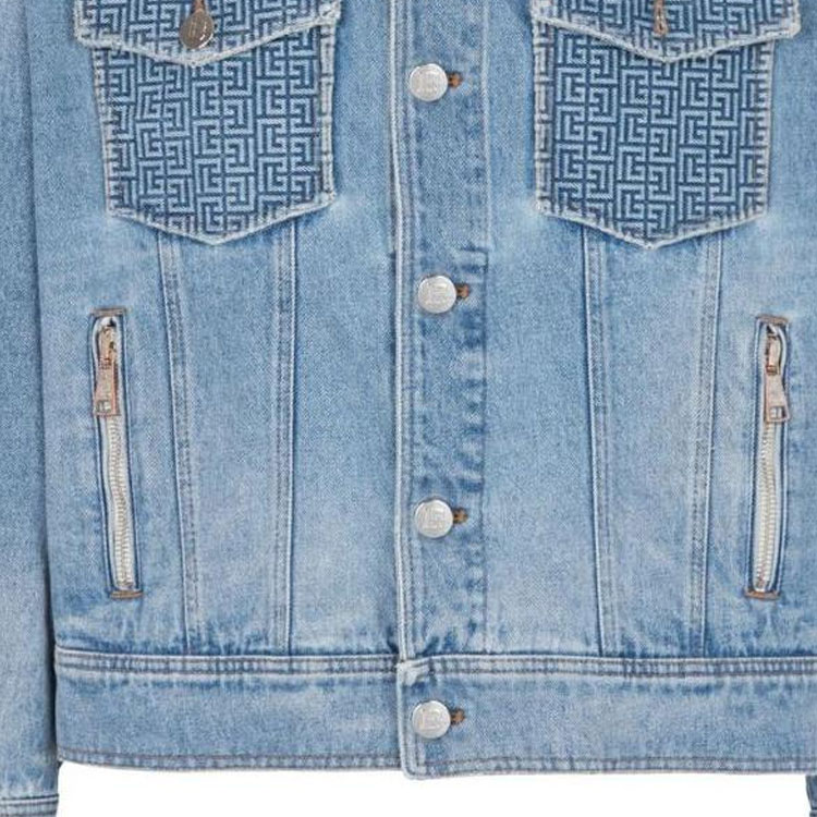 Sizing 발망 SS23 워시드 싱글 브레스티드 블루 데님 자켓. AH1TC145DD09-6FF