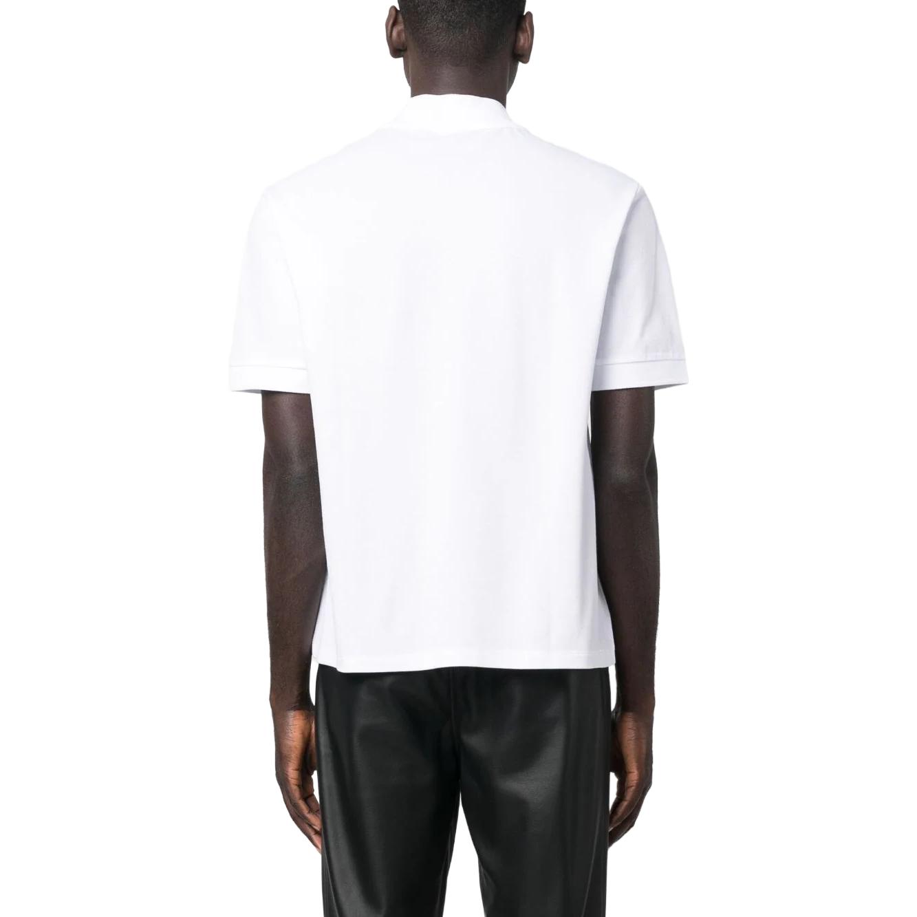 Shop BALMAIN SS23 Baju Polo Putih dengan Cetakan Logo Huruf. AH2GB050-JD98-0FB