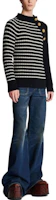 Shop BALMAIN SS23 浮雕鈕扣條紋針織毛衣 中性款 - 黑色。 BU1KF090KE84-ECJ