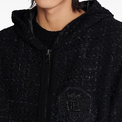 巴尔曼 SS24 黑色标志长袖粗花呢连帽夹克. DH1JT225-37CF-0PA Sizing 巴尔曼 SS24 黑色标志长袖粗花呢连帽夹克. DH1JT225-37CF-0PA