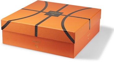 발망 x 푸마 코트 "블랙 하이 리스크 레드" 195683-01 Lookbook 발망 x 푸마 코트 "블랙 하이 리스크 레드" 195683-01