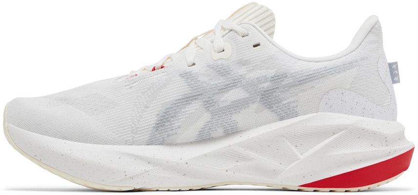 Bandit x ASICS Novablast 5「起飛」 1011C118-020 Lookbook Bandit x ASICS Novablast 5「起飛」 1011C118-020