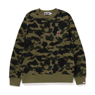BAPE 1st Camo One Point Crewneck Sweatshirt in Camo Logo Design 1k30-113-008