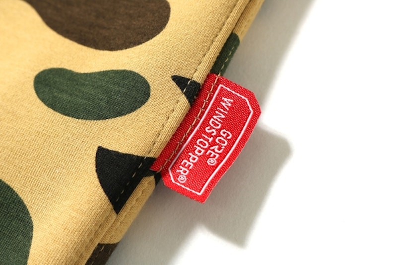 Bape 1st Camo Windstopper PONR Shark Full Zip Hoodie Yellow 圖 2