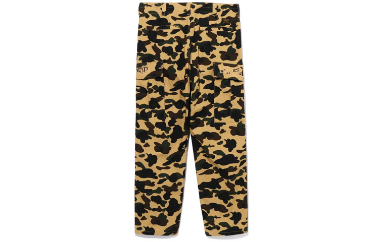 Lookbook 베이프 카모플라주 올오버 프린트 스트레이트 캐주얼 팬츠 1J20-152-002