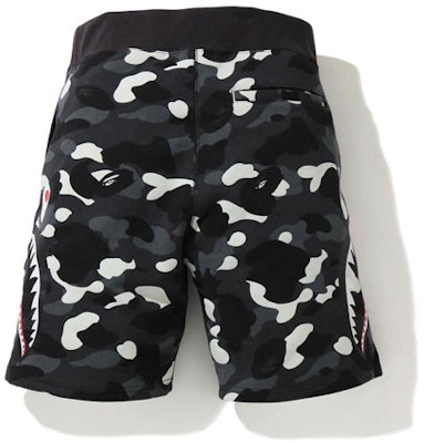 BAPE 城市迷彩鯊魚圖案短褲 1G80-153-010 Lookbook BAPE 城市迷彩鯊魚圖案短褲 1G80-153-010