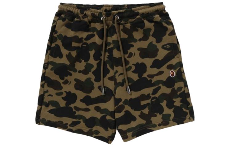Shop Bape A BATHING APE 迷彩印花抽繩休閒短褲. 1K30-153-308