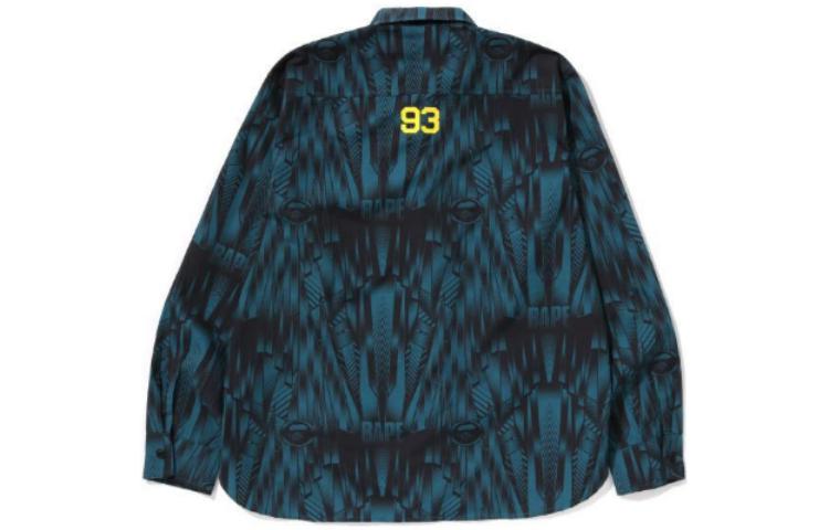 Shop Bape A BATHING APE 長袖T恤，繡標與魔術貼猿人設計。 0ZXSTM131003K