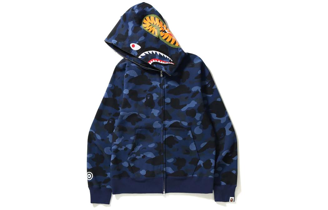 Shop Bape A BATHING APE 迷彩鯊魚連帽外套 男女通用 1I20-115-005