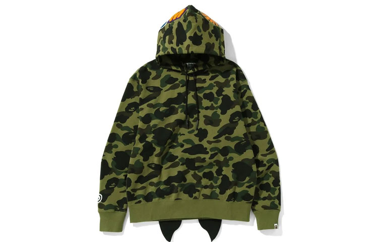 Bape A BATHING APE Camouflage Loose Fit Pullover Hoodie Unisex. 1H80-114-007