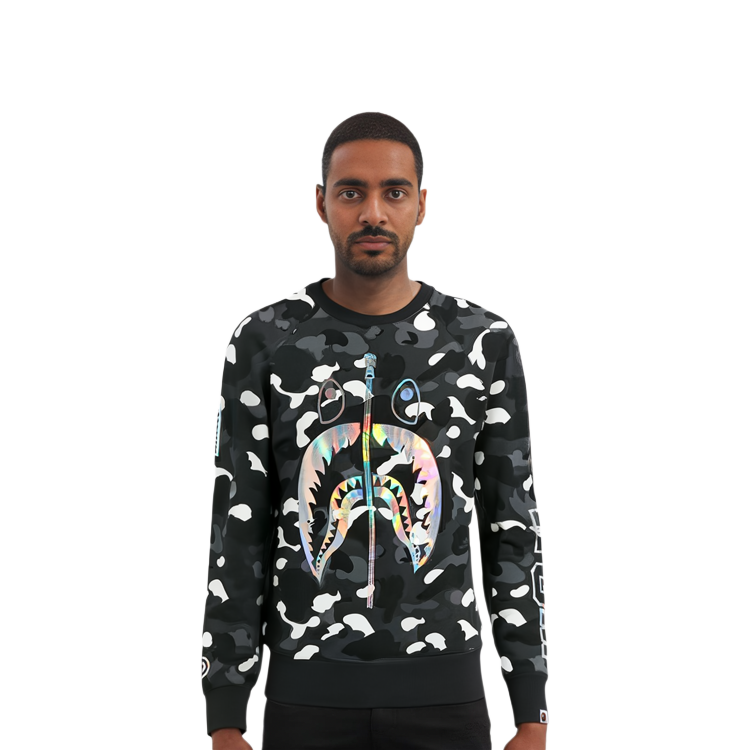 Shop エイプ A BATHING APE シティカモ シャーク クルーネック スウェット フルプリント. 1K30-113-005