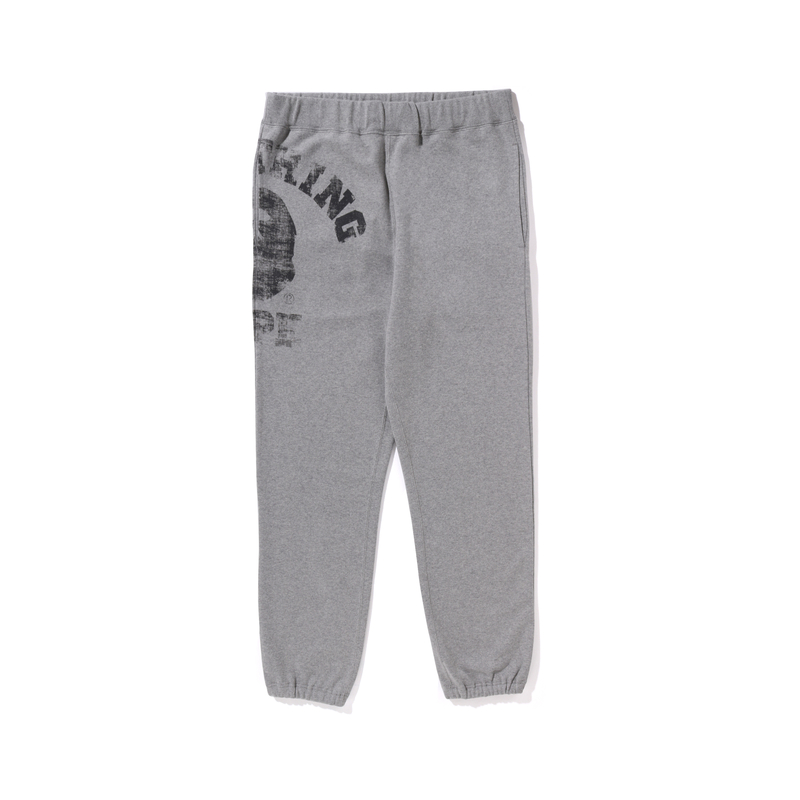 Shop Bape A BATHING APE FW23 Celana Jogger Knit Logo Ape Sweatpants. 0ZXPTM152001L