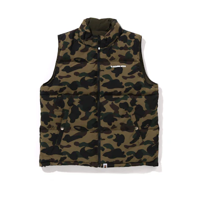 Bape A BATHING APE FW24 1ST CAMO Reversible Down Vest for Men. 0ZXDNM144012N