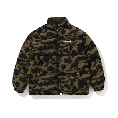 Bape A BATHING APE FW24 Reversible Camo Down Jacket with Ape Logo Embroidery. 0ZXDNM144009N