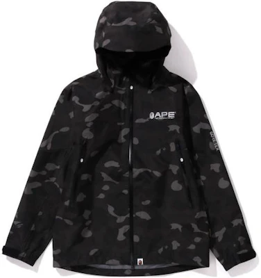 Chaqueta Negra Bape A BATHING APE Gore-Tex Color Camo con Capucha. 1J70-140-010 Order Chaqueta Negra Bape A BATHING APE Gore-Tex Color Camo con Capucha. 1J70-140-010