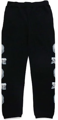 Bape A BATHING APE Logo 猿人圖案寬鬆針織運動長褲。 1H80-152-010 Lookbook Bape A BATHING APE Logo 猿人圖案寬鬆針織運動長褲。 1H80-152-010