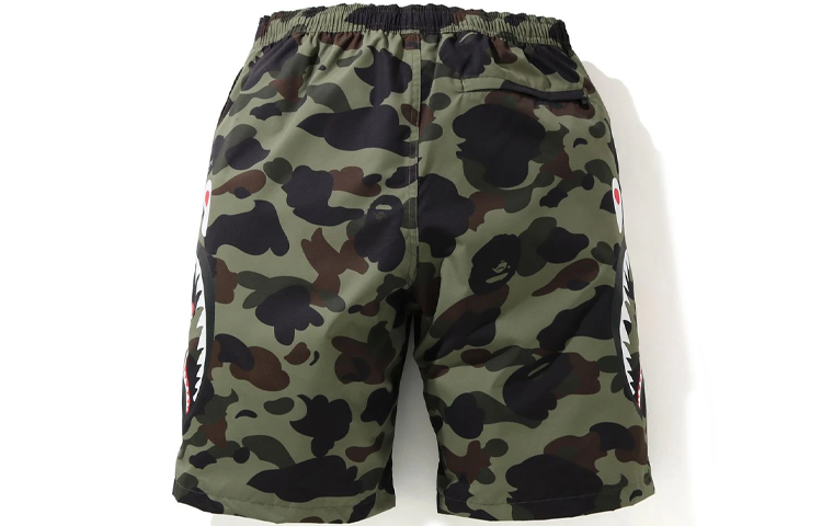 Shop Bape A BATHING APE 鯊魚迷彩休閒沙灘短褲 1st Camo Print. 1H30-153-012