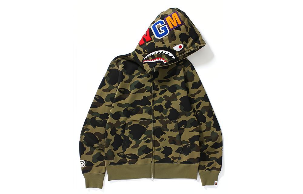 Bape A BATHING APE Shark Camo Hoodie Unisex Casual Comfort Series. 1E80-115-022