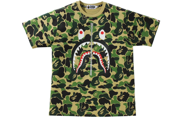Bape A BATHING APE Shark Camo Print Short Sleeve T-Shirt Mens. 1H80-109-019 圖 2
