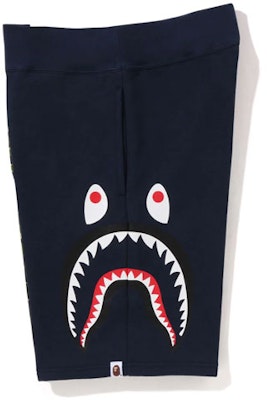 Bape 猿人头鲨鱼图案中腰修身短裤 1J30-153-016 Purchase Bape 猿人头鲨鱼图案中腰修身短裤 1J30-153-016