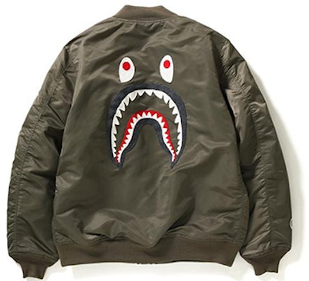 Bape A BATHING APE 鯊魚刺繡 WGM 標誌 MA-1 軍綠色飛行夾克外套 TBD-BAPE-5 Lookbook Bape A BATHING APE 鯊魚刺繡 WGM 標誌 MA-1 軍綠色飛行夾克外套 TBD-BAPE-5