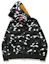 Lookbook Bape A BATHING APE 鲨鱼系列城市迷彩双帽连帽衫男女通用款。 1G80-115-023