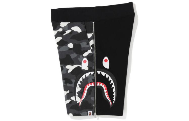 Shop 베이프 어 베이징 에이프 샤크 글로우 인 더 다크 카모 샤크 프린트 반바지 유니섹스. OZXSPM153910D