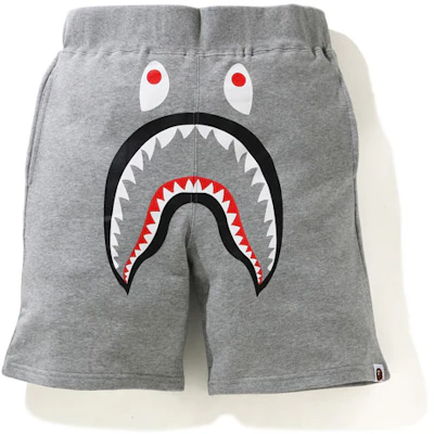 Bape A BATHING APE Shark Series Celana Pendek Olahraga Pria Motif Shark 1H20-153-018 Shop Bape A BATHING APE Shark Series Celana Pendek Olahraga Pria Motif Shark 1H20-153-018