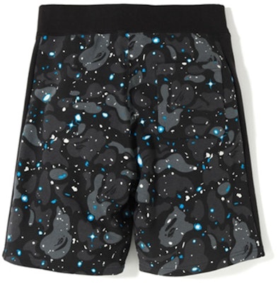 Bape A BATHING APE スペースカモ シャークスウェットショーツ ブラック - 蓄光デザイン 1F30-153-006 Lookbook Bape A BATHING APE スペースカモ シャークスウェットショーツ ブラック - 蓄光デザイン 1F30-153-006