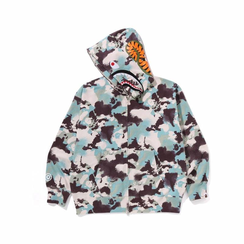 Bape A BATHING APE SS25 Graffiti Camo Shark Hoodie . 0ZXSWM001151O 圖 8