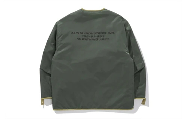 Purchase Bape A BATHING APE x Alpha Industries Jaket Reversible Camo Olive Logo - Lelaki. 1G73-140-904