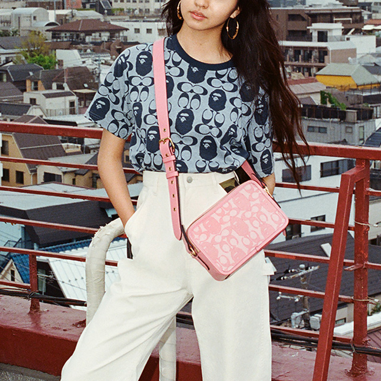 Bape A BATHING APE COACH Ape Head Monogram Embroidered T-Shirt Menswear. 0ZXTEM31901CH 圖 4