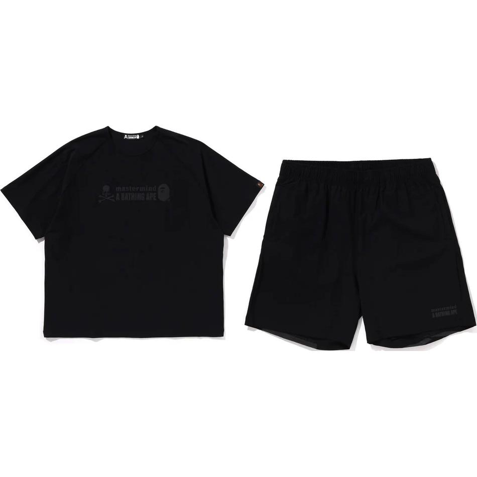 Bape A BATHING APE x mastermind JAPAN Mens Logo T-Shirt & Printed Shorts Gym Set. 1K23-143-901