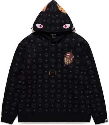 Sudadera Unisex Bape x MCM SS24 con Logo Ape y Estampado Integral. 0ZXSWM114901M Order Sudadera Unisex Bape x MCM SS24 con Logo Ape y Estampado Integral. 0ZXSWM114901M