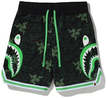 Bape A BATHING APE x Razer FW22 Logo Printed Relaxed Shorts Bright Green. 0ZXSPM153902I Bape A BATHING APE x Razer FW22 Logo Printed Relaxed Shorts Bright Green. 0ZXSPM153902I