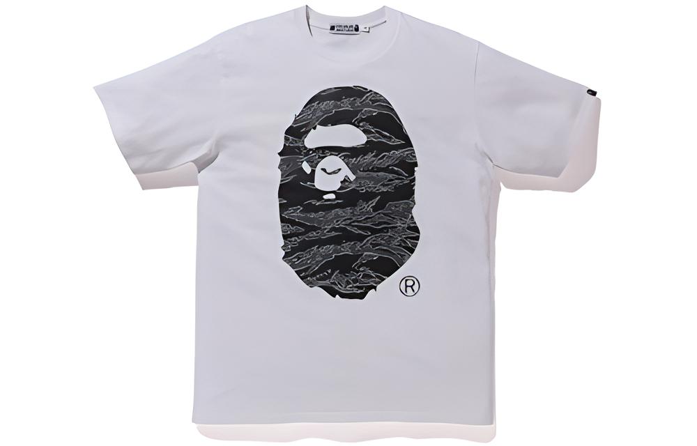 Bape A BATHING APE x Undefeated Apehead Tee White Unisex Collaborative T-Shirt. BAPE-18FW-001