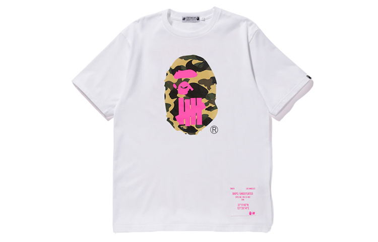 Order Bape A BATHING APE x UNDEFEATED Kaos Grafik Logo Putih Unisex. TBD-BAPE-017