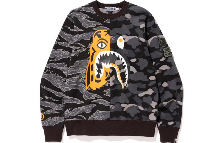 Bape A BATHING APE x UNDEFEATED Shark Tiger Camo Crewneck Sweatshirt Black Unisex. 1E73-113-902