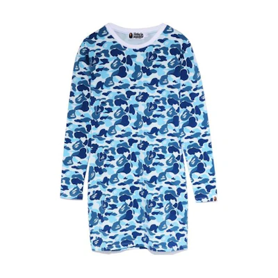 BAPE All-Over Camo Print Long Sleeve Crewneck Dress. 0ZXDSW235004J