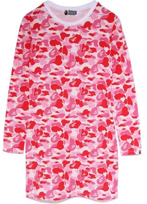 BAPE 全幅迷彩印花長袖圓領連衣裙 0ZXDSW235004J Lookbook BAPE 全幅迷彩印花長袖圓領連衣裙 0ZXDSW235004J