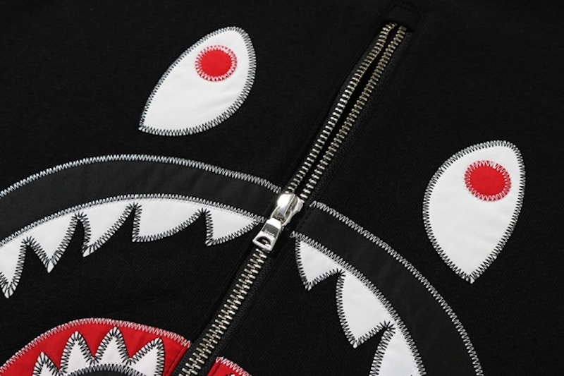 Bape Applique Shark Crewneck Black 圖 2